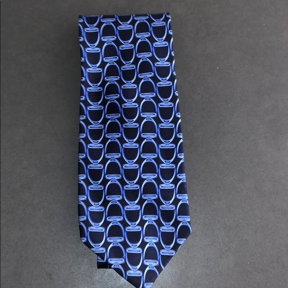 Gucci Other - AUTHENTIC GUCCI TIE 💯 SILK